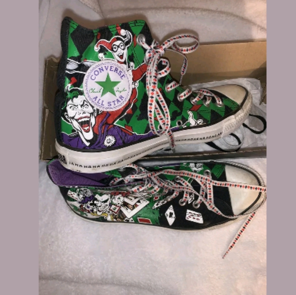 Converse women's 10 Joker Harley Hi-Top sneakers